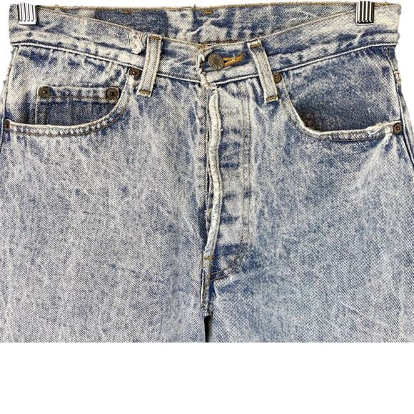 Vintage LEVIS 80s Mens (28 X 32) Jeans Red Tab 501 Acid Wash Thrashed Denim FLAW - Picture 3 of 6